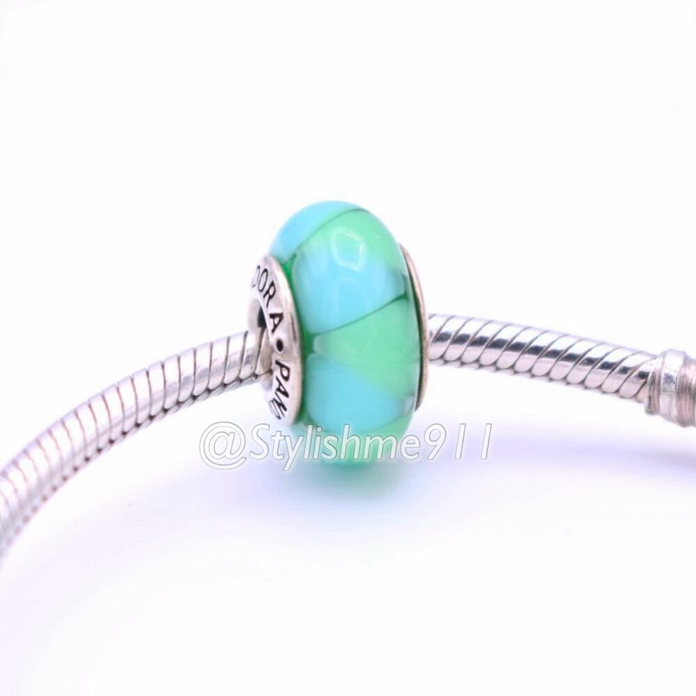 Authentic PANDORA Captivating Green Murano Glass Bead - Picture 4 of 10